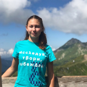 Лавренова